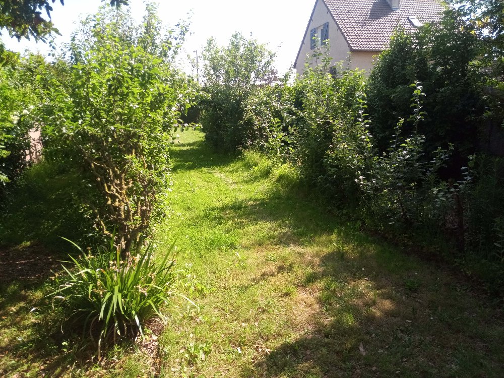 Aire camping-car  Bernires-sur-Mer (14990) - Photo 3